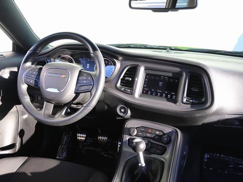 Used 2023 Dodge Challenger R/T image 10