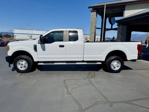 Used 2021 Ford F250 XL w/ Power Equipment Group image 7