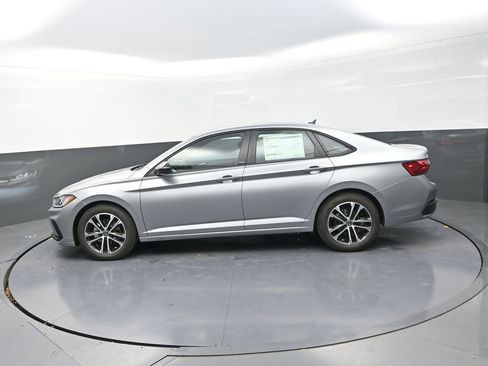 New 2026 Volkswagen Jetta Sport FWD image 6