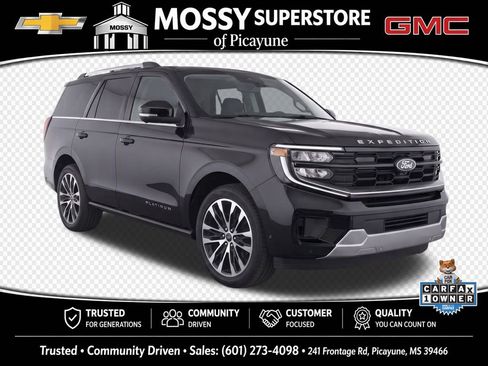 Used 2025 Ford Expedition Max Platinum AWD/4WD image 2