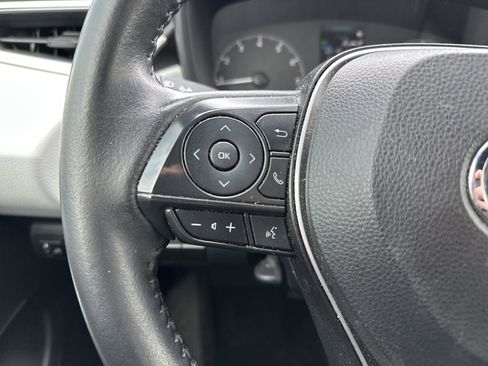 Used 2024 Toyota Corolla SE image 18
