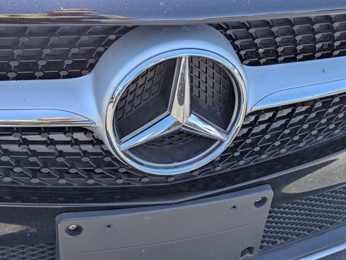Used 2019 Mercedes-Benz CLA 250 4MATIC image 11