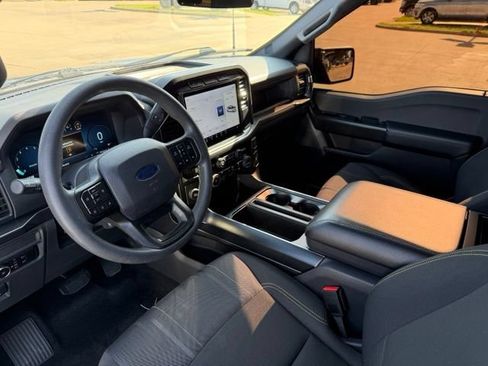 Used 2024 Ford F150 STX RWD image 11
