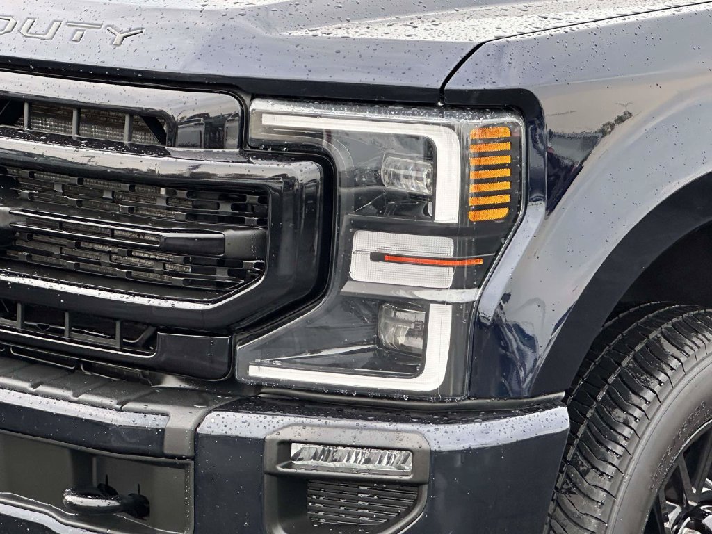 Certified 2022 Ford F250 Lariat w/ Black Appearance Package AWD/4WD image 7