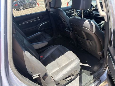 Used 2022 Kia Telluride SX w/ Nightfall Edition Package AWD/4WD image 10