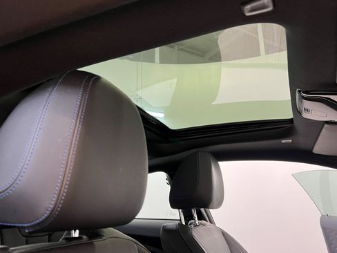 Used 2023 BMW M240i xDrive Coupe w/ Premium Package image 20