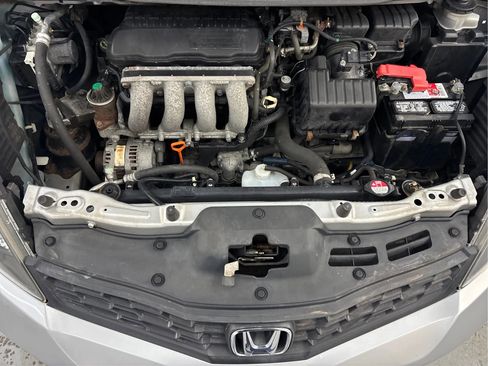 Used 2012 Honda Fit Sport image 30