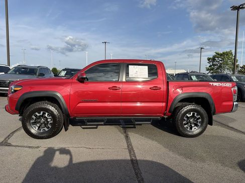 Used 2021 Toyota Tacoma TRD Off-Road AWD/4WD image 2