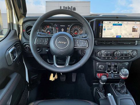 New 2025 Jeep Wrangler Unlimited Rubicon image 15