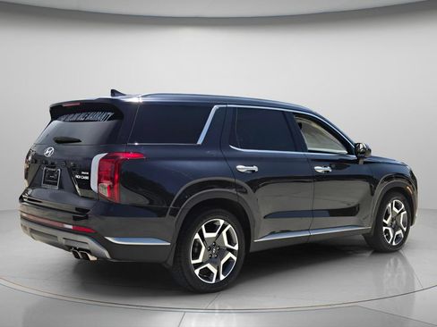 Used 2023 Hyundai Palisade SEL AWD/4WD image 6
