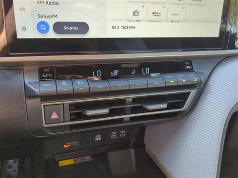 New 2026 Toyota Camry SE image 19