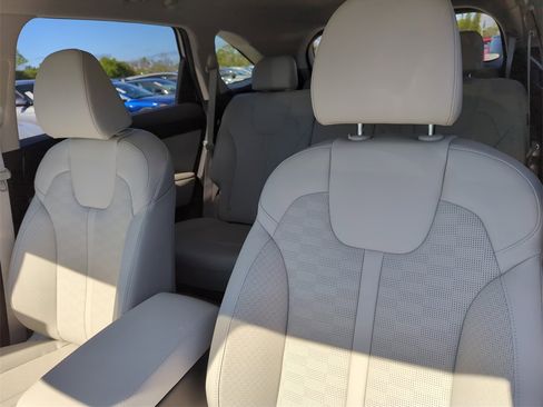 New 2026 Kia Sorento S image 24