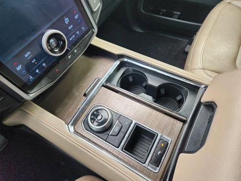 Certified 2022 Ford Expedition Limited image 18