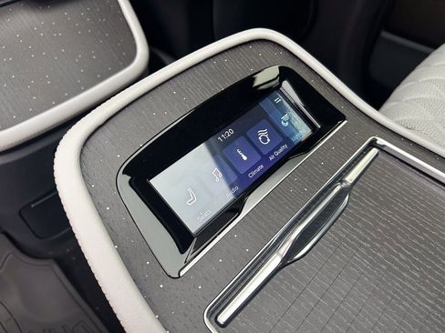 New 2026 Lincoln Navigator Black Label AWD/4WD image 57