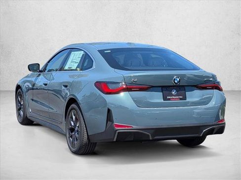 New 2026 BMW i4 xDrive40i AWD/4WD image 8