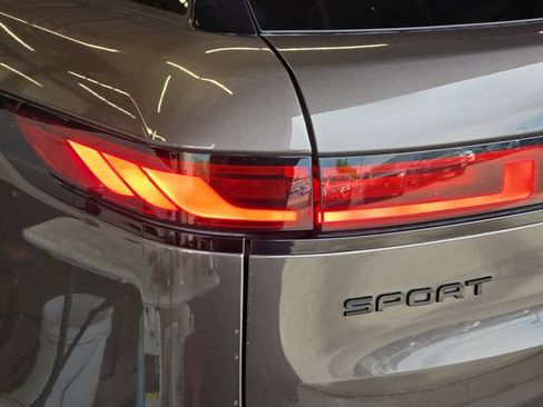 Certified 2025 Land Rover Range Rover Sport Dynamic SE AWD/4WD image 36