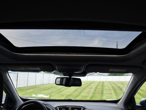Used 2021 Honda CR-V Touring image 31