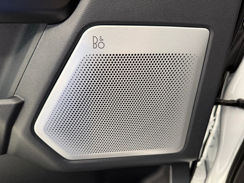 Used 2025 Ford F150 Raptor AWD/4WD image 16