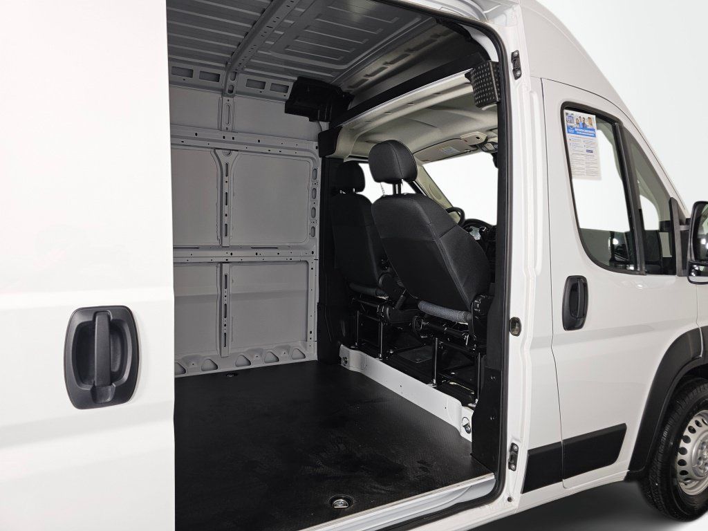 New 2026 RAM ProMaster 2500 FWD image 30