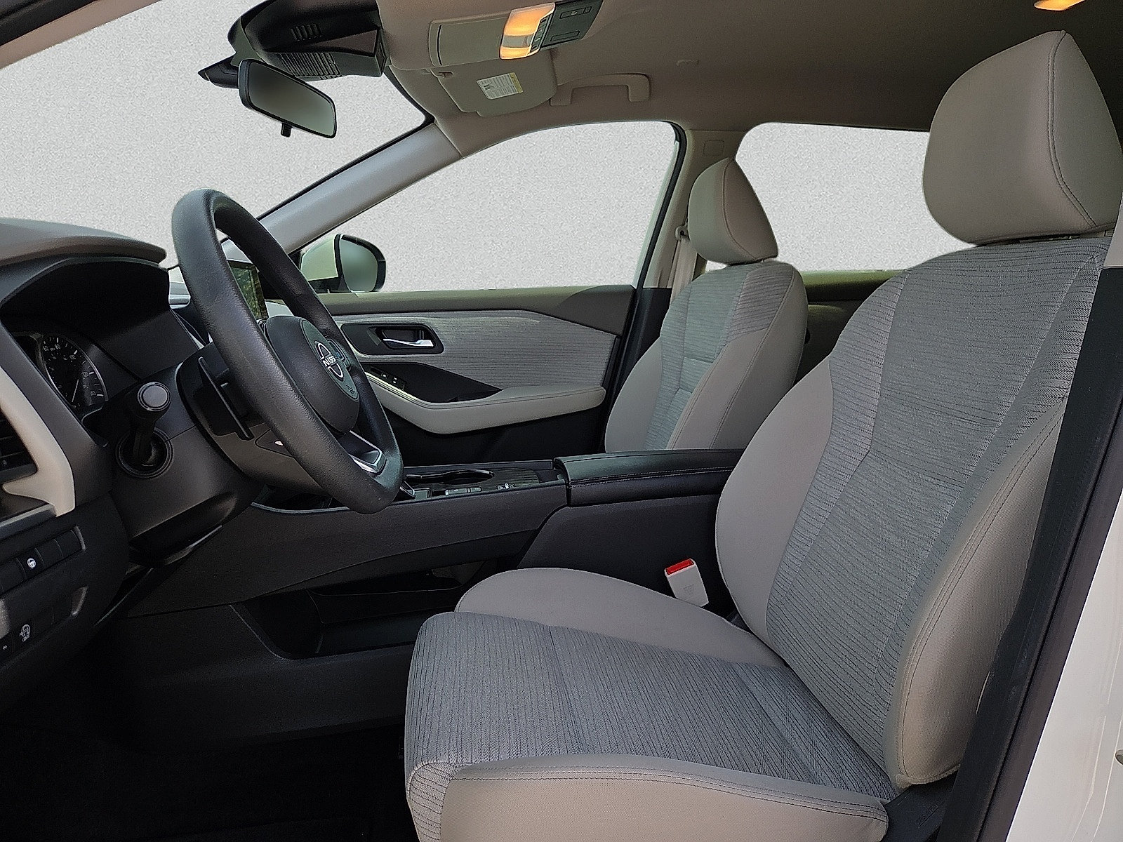 Used 2023 Nissan Rogue SV FWD image 14