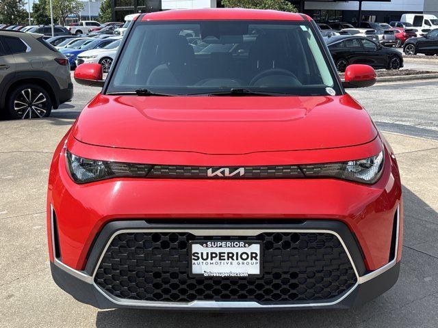 Used 2024 Kia Soul LX w/ Option Group 015 FWD image 11