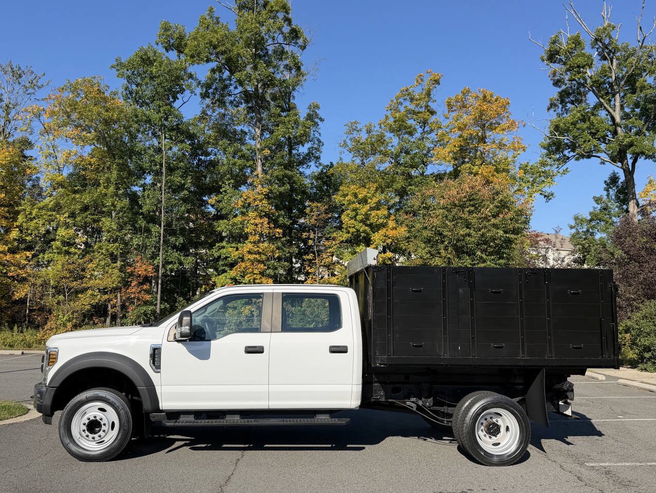 Used 2018 Ford F450 XL w/ Power Equipment Group RWD image 2