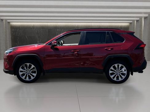 Used 2025 Toyota RAV4 XLE Premium FWD image 2