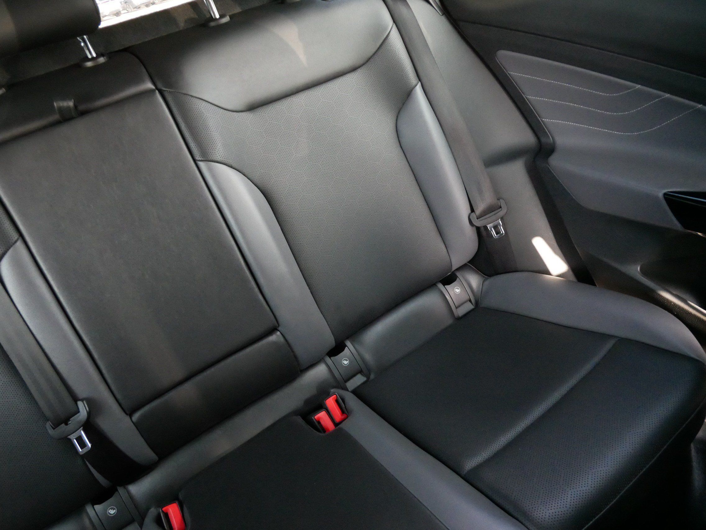 Certified 2023 Volkswagen ID.4 Pro S AWD/4WD image 14