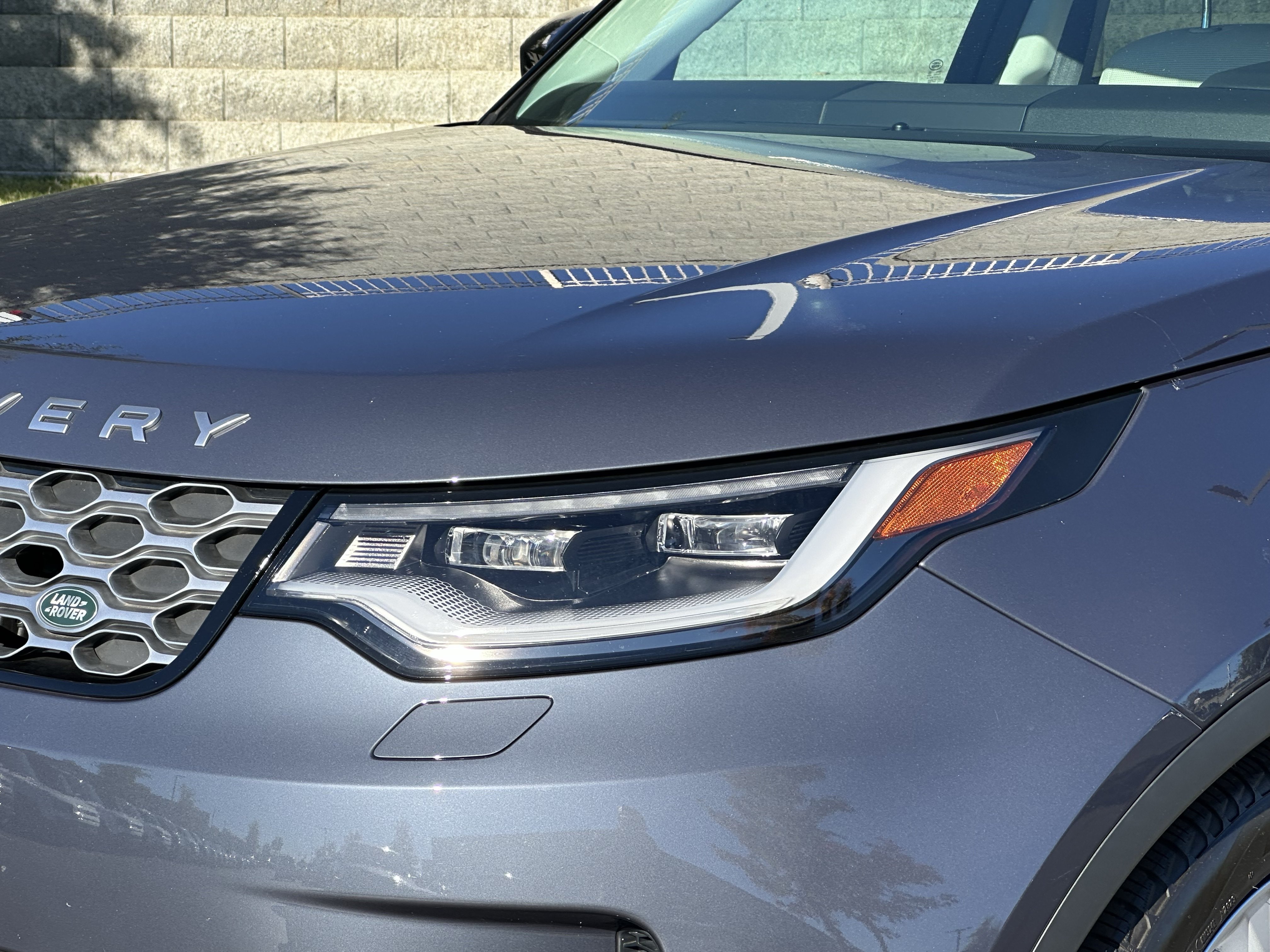 Certified 2024 Land Rover Discovery S AWD/4WD image 12