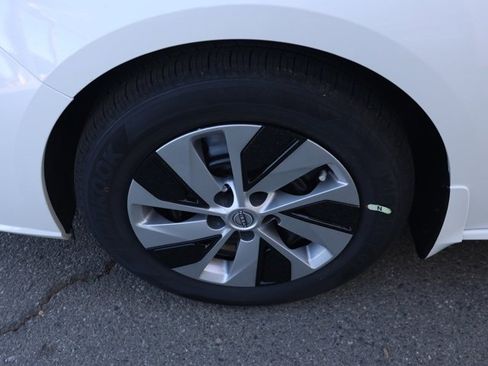 New 2025 Nissan Altima 2.5 S image 11