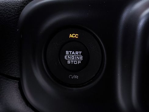 Used 2020 Jeep Wrangler Unlimited Rubicon AWD/4WD image 22