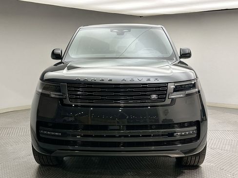 New 2026 Land Rover Range Rover SE image 16