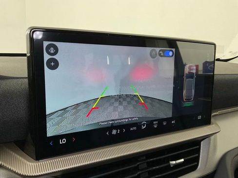 New 2026 Ford Explorer Active image 23