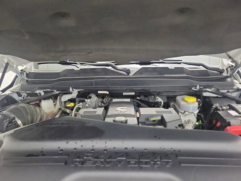 Used 2019 RAM 3500 Limited image 34