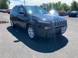 Used 2016 Jeep Cherokee Latitude w/ Comfort & Sound Group image 2