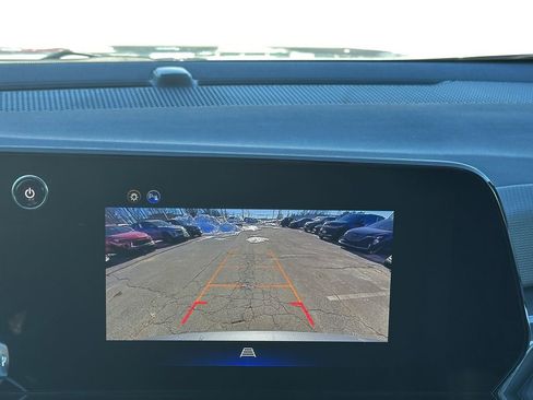 New 2026 Chevrolet Equinox LT w/ Convenience Package II image 15