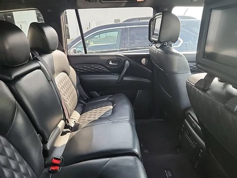 Used 2021 INFINITI QX80 Premium Select AWD/4WD image 15
