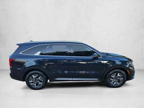 Used 2021 Kia Sorento EX FWD image 4