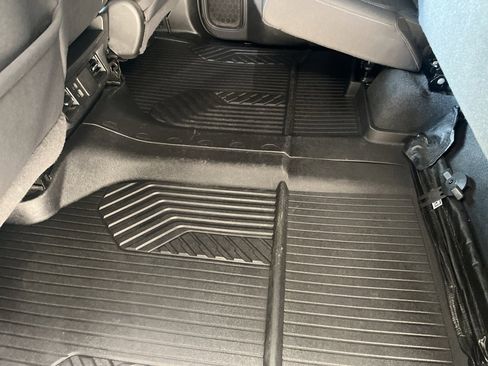 Used 2025 Chevrolet Silverado 1500 Custom Trail Boss w/ Midnight Edition image 28