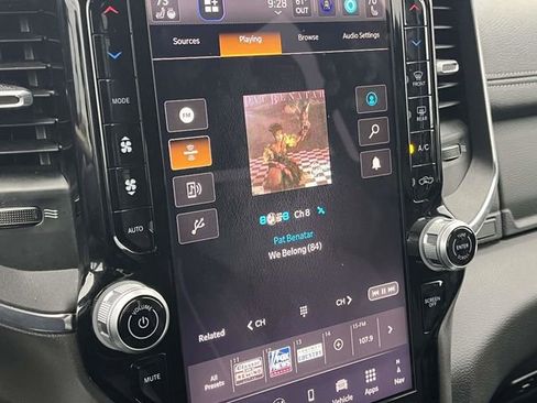 Used 2025 RAM 1500 Laramie image 29