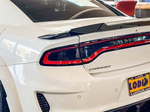 Used 2022 Dodge Charger SRT Hellcat image 10