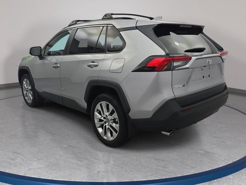 Used 2024 Toyota RAV4 XLE Premium w/ Weather Package FWD image 7