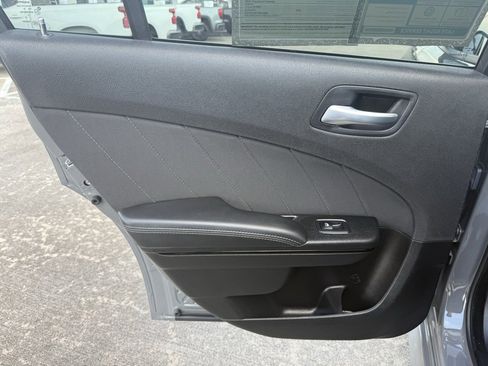 Used 2023 Dodge Charger R/T w/ Blacktop Package image 27