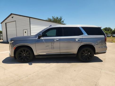 Used 2021 Cadillac Escalade Premium Luxury Platinum AWD/4WD image 4