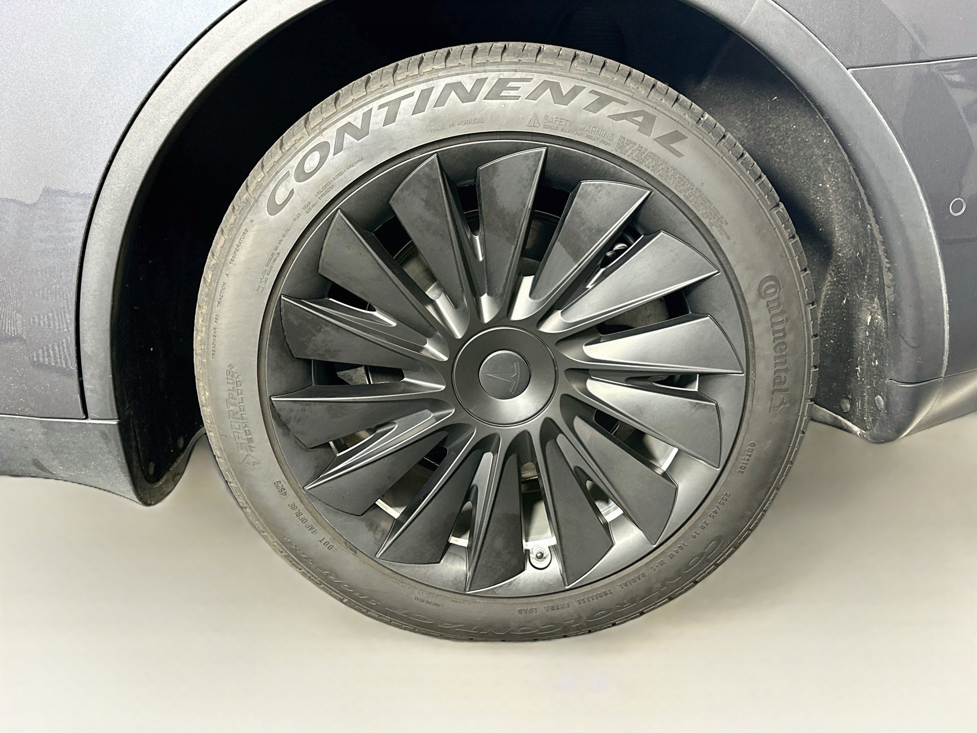 Used 2020 Tesla Model Y Long Range AWD/4WD image 11