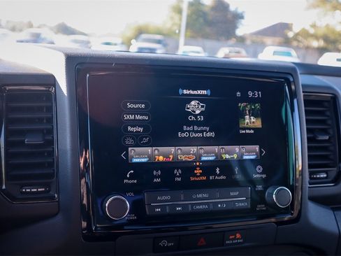 Used 2024 Nissan Frontier PRO-4X w/ Technology Package image 15