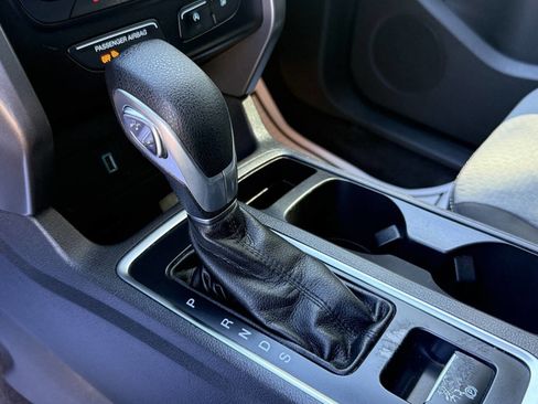 Used 2019 Ford Escape SE image 26