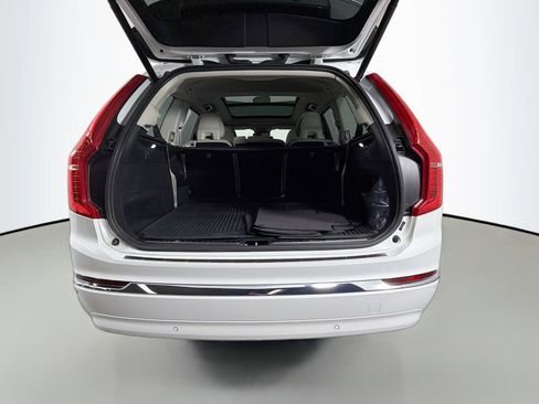 Certified 2024 Volvo XC90 B6 Ultimate w/ Protection Package Premier AWD/4WD image 26
