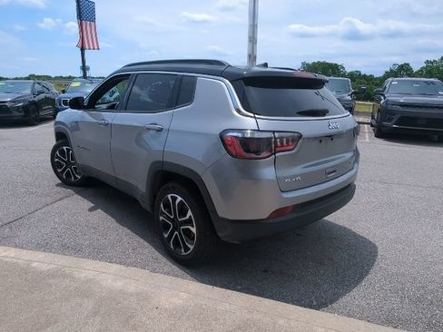 Used 2024 Jeep Compass Limited AWD/4WD image 28