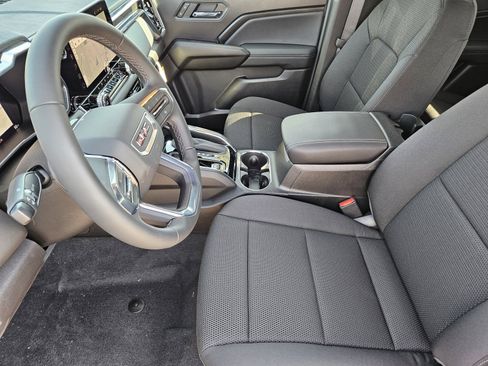 New 2026 GMC Canyon Elevation w/ Convenience Package RWD image 9